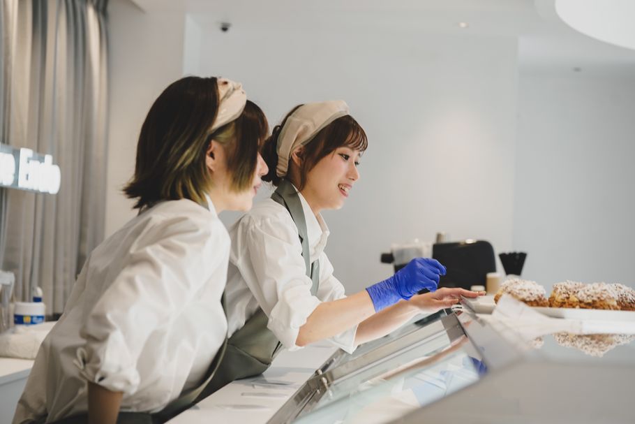 今年一話題の店「Patisserie　Taisuke Endo」がOPEN。フランス帰りの人気パティシエの魅せる‟新フランス菓子”の世界