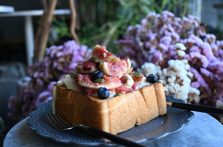 心ときめくビジュアルのフルーツカフェ「and. cafe」（大阪・新深江）。店主の愛とフルーツが盛り盛り盛りだくさん！