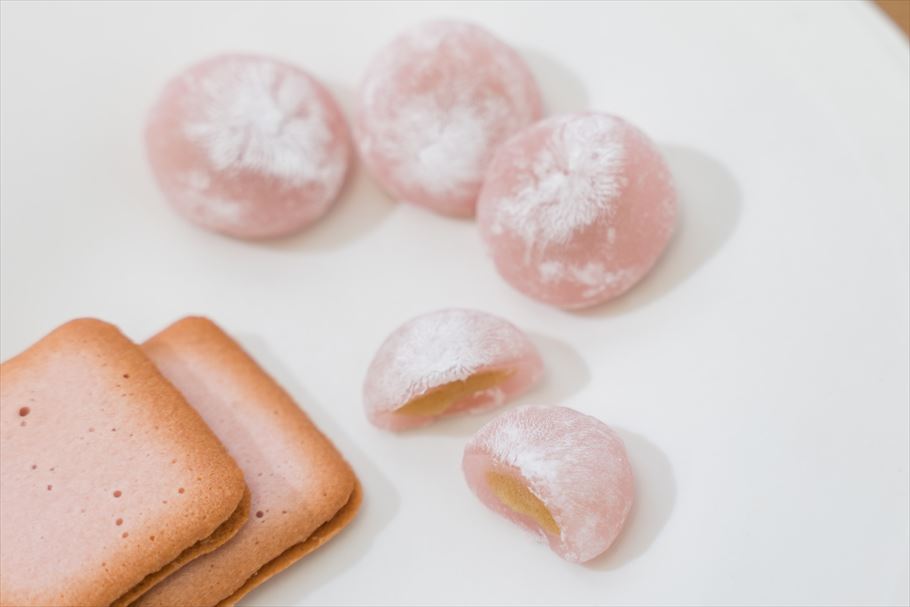 無印良品の桜お菓子「桜のひとくち大福」